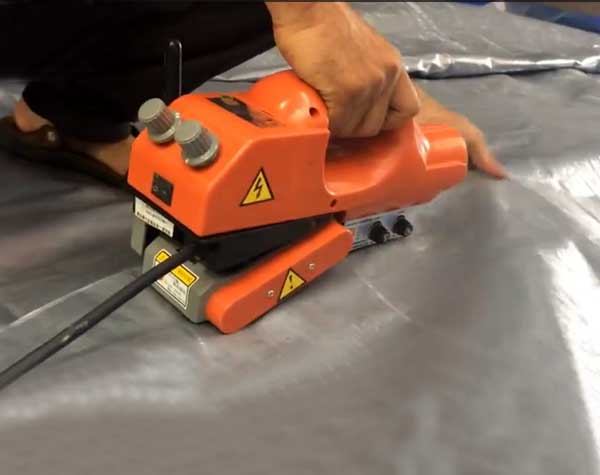 Máy hàn bạt xe tải, máy hàn bạt phủ mui xe máy hàn bạt tự động