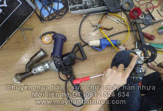Sửa chữa máy hàn đùn nhựa Weldy Booster EX2